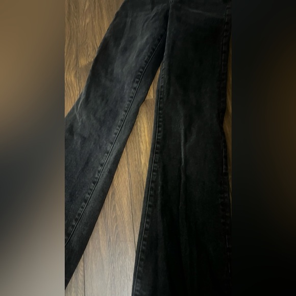 Zara jeans - Picture 2 of 3